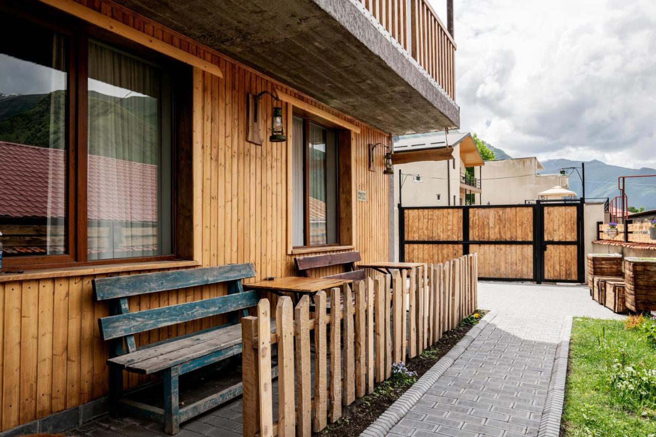 Hotel Jimla Kazbegi Ngoại thất bức ảnh