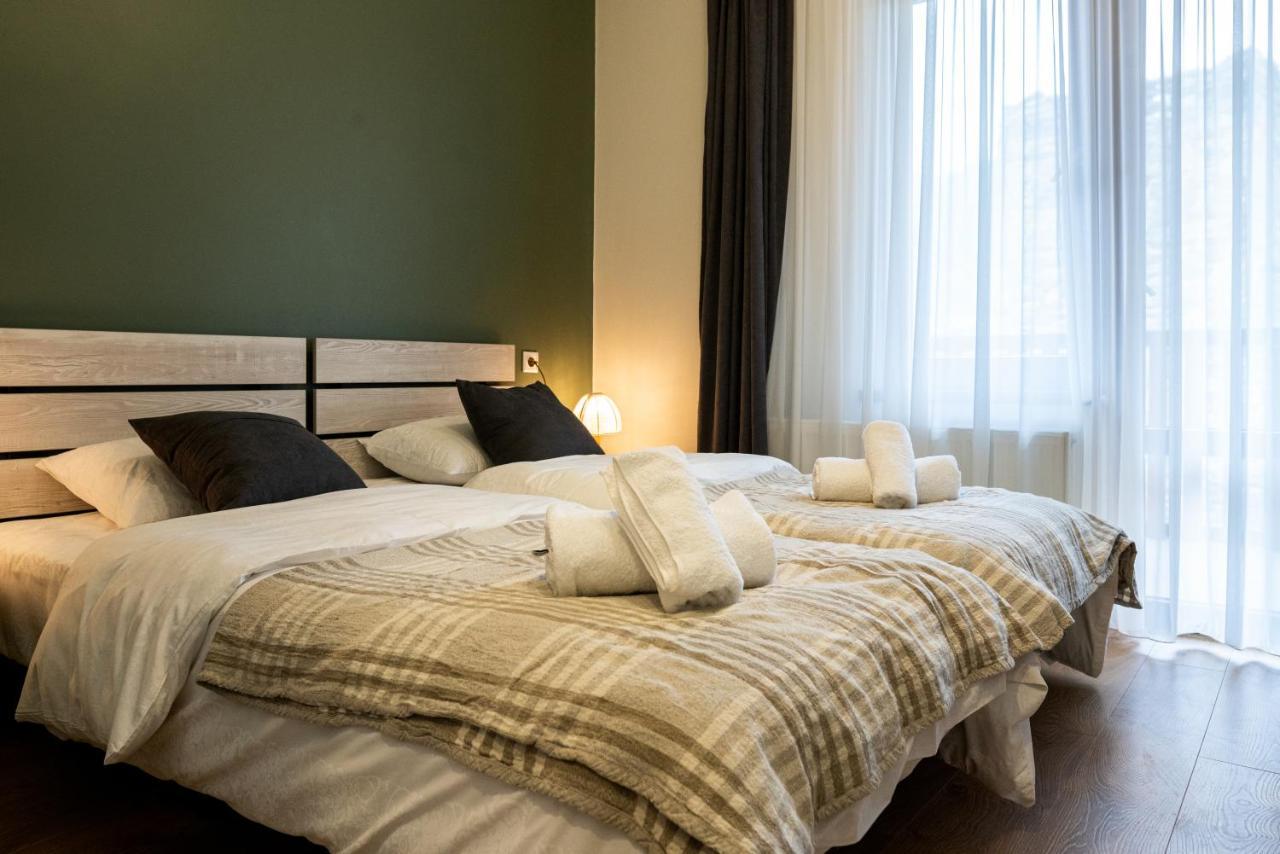 Hotel Jimla Kazbegi Ngoại thất bức ảnh